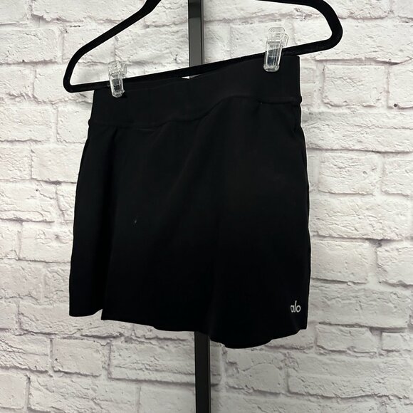 Black ALOSOFT BACKSPIN SKIRT - 2 (NWT) - Picture 1 of 3